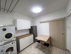 Jurong East Street 13 (Jurong East),  #592998651